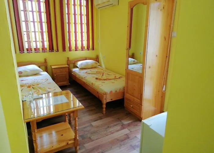 Casa de hóspedes семейна къща “вълчеви” Kiten (Burgas)