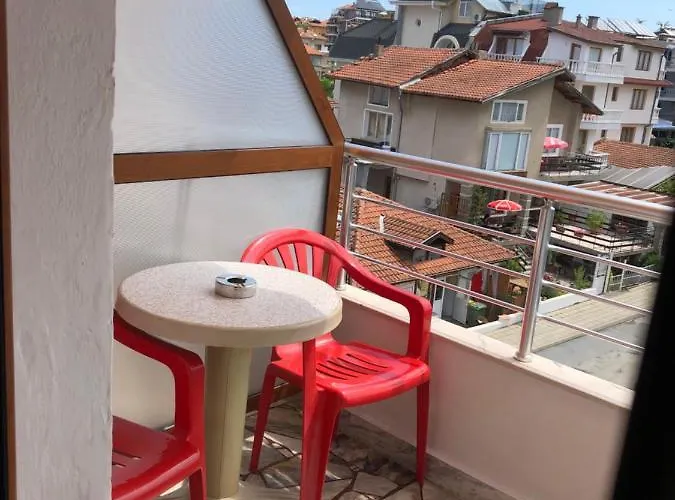 Casa de hóspedes семейна къща “вълчеви” 3*