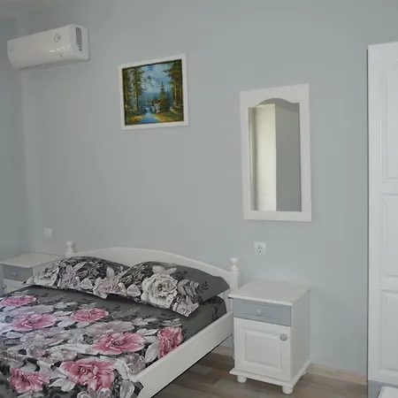 Gasthuis семейна къща “вълчеви” Kiten (Burgas)