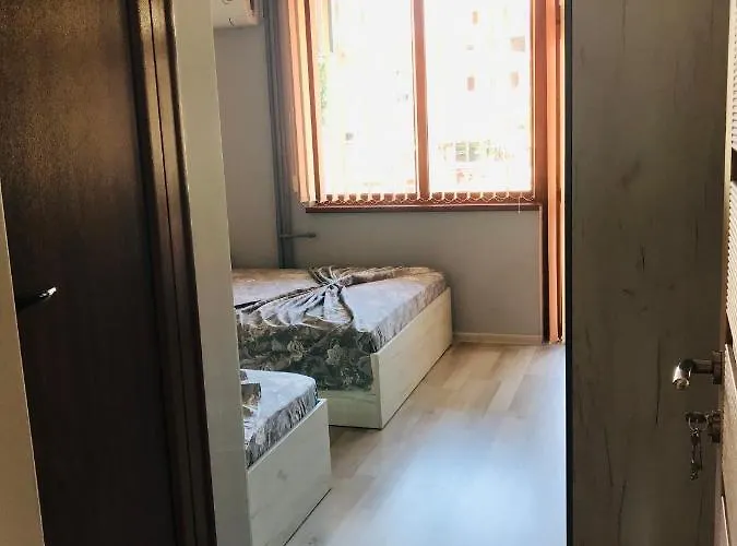 Πανσιόν семейна къща “вълчеви”