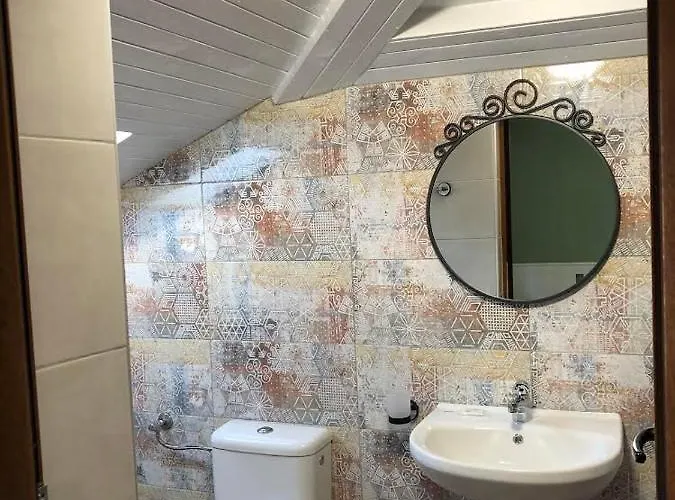 семейна къща “вълчеви” Πανσιόν 3*